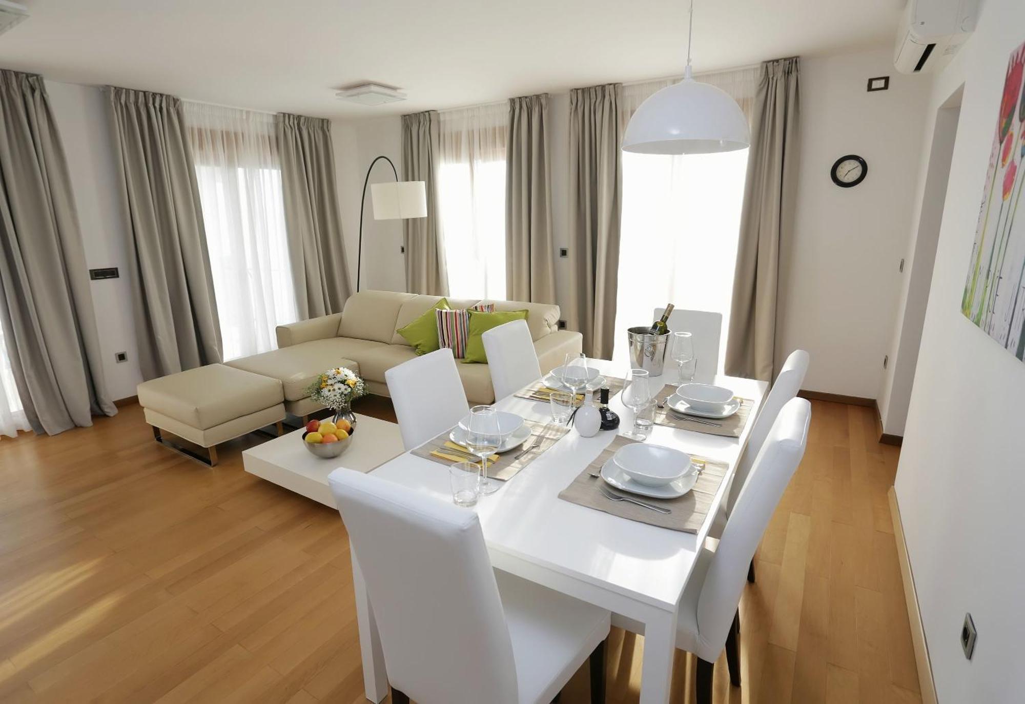 Apartments Poville Residence Povile Ruang foto