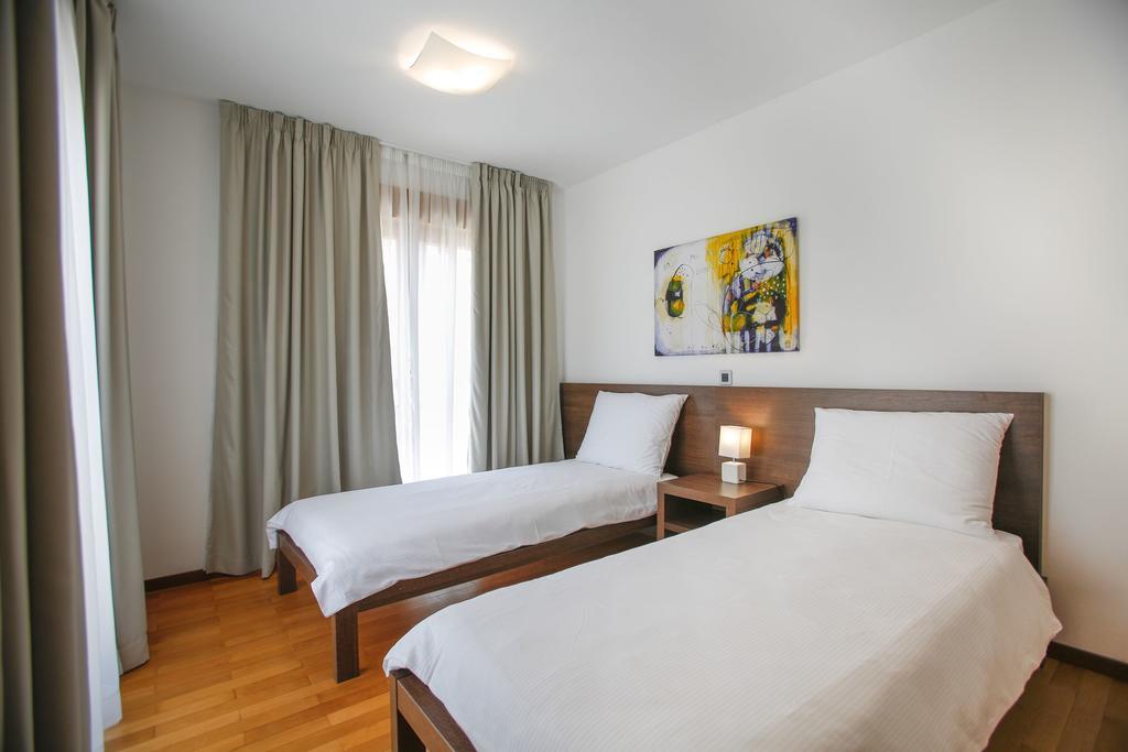 Apartments Poville Residence Povile Bagian luar foto